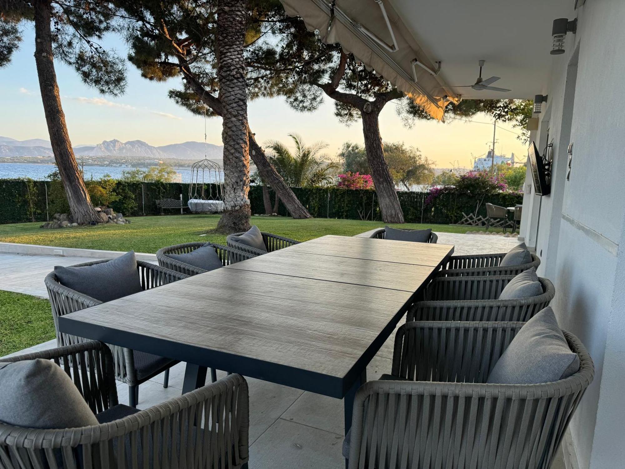 Zoza Luxury Villa Isthmia By The Sea With Private Pool Kalamáki Buitenkant foto